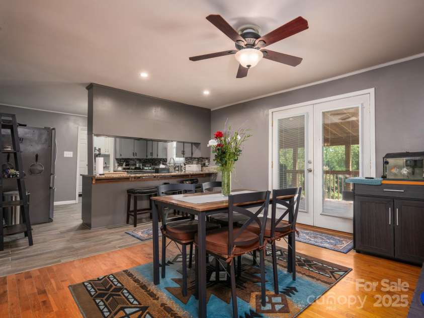 69 Katydid Drive, Marion, NC 28752.  MLS# CAR4273434, YatesRealty ID 21321. 