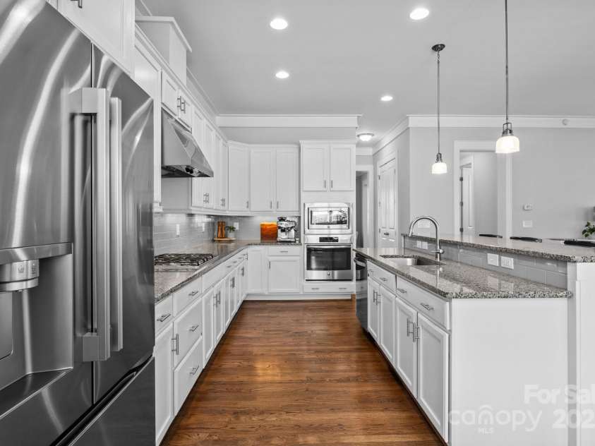 10822 Brandie Meadow Lane, Huntersville, NC 28078.  MLS# CAR4253993, YatesRealty ID 21322. 
