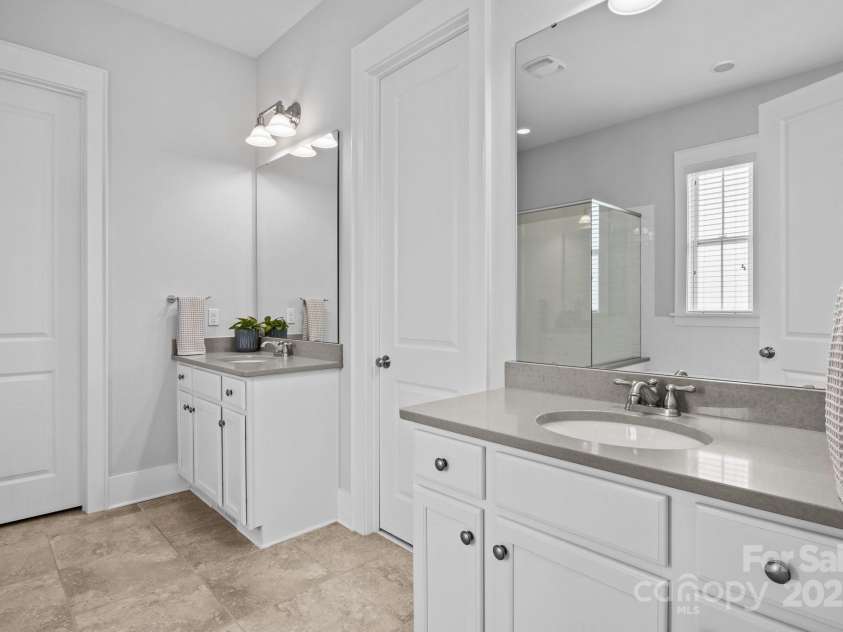 10822 Brandie Meadow Lane, Huntersville, NC 28078.  MLS# CAR4253993, YatesRealty ID 21322. 