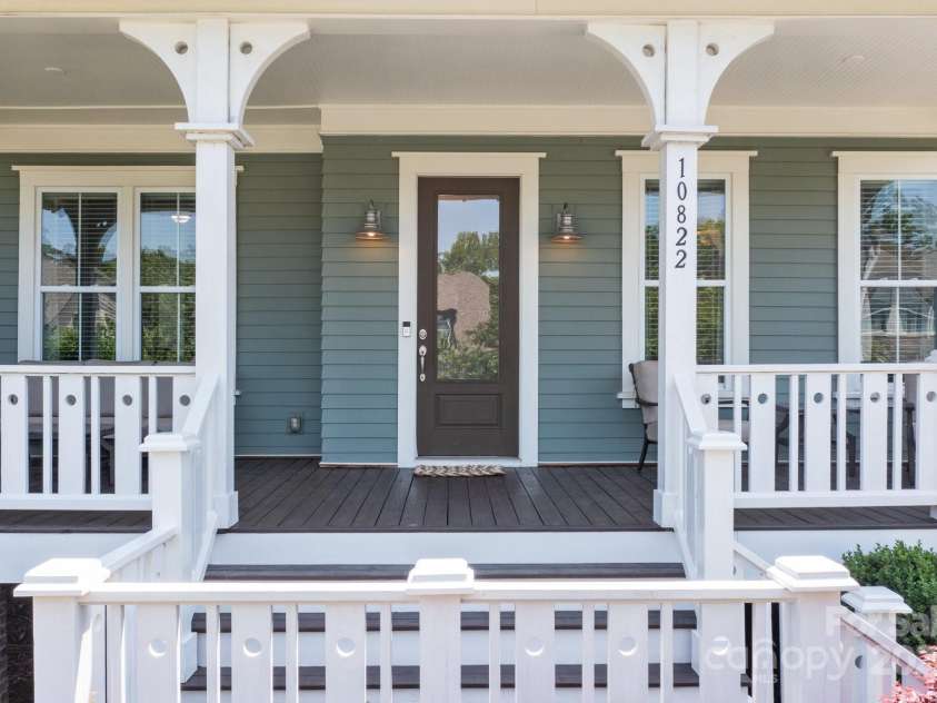 10822 Brandie Meadow Lane, Huntersville, NC 28078.  MLS# CAR4253993, YatesRealty ID 21322. 