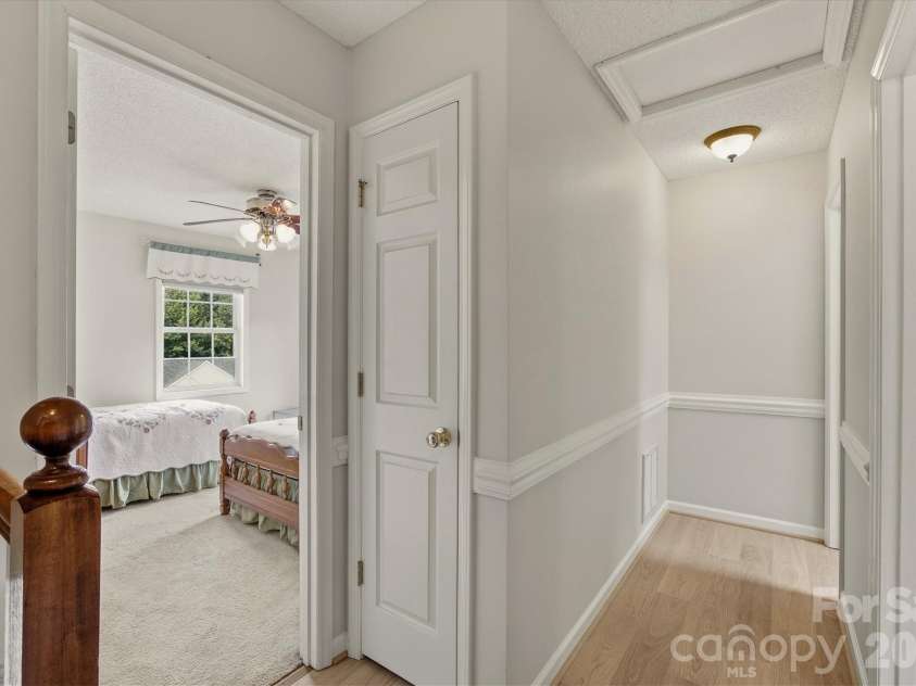 612 35th Street, Conover, NC 28613.  MLS# CAR4378180, YatesRealty ID 21322. 2nd floor hallway