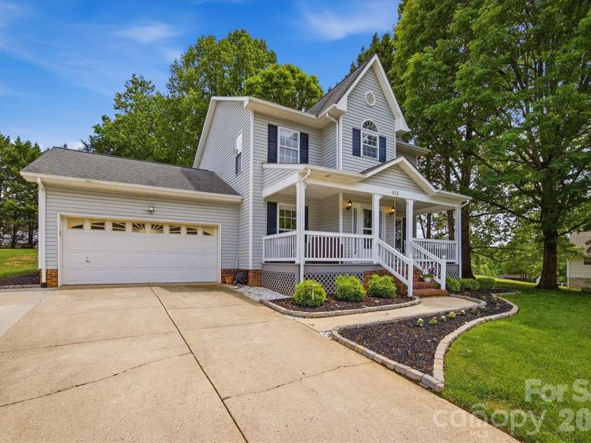 612 35th Street, Conover, NC 28613.  MLS# CAR4378180, YatesRealty ID 21322. 
