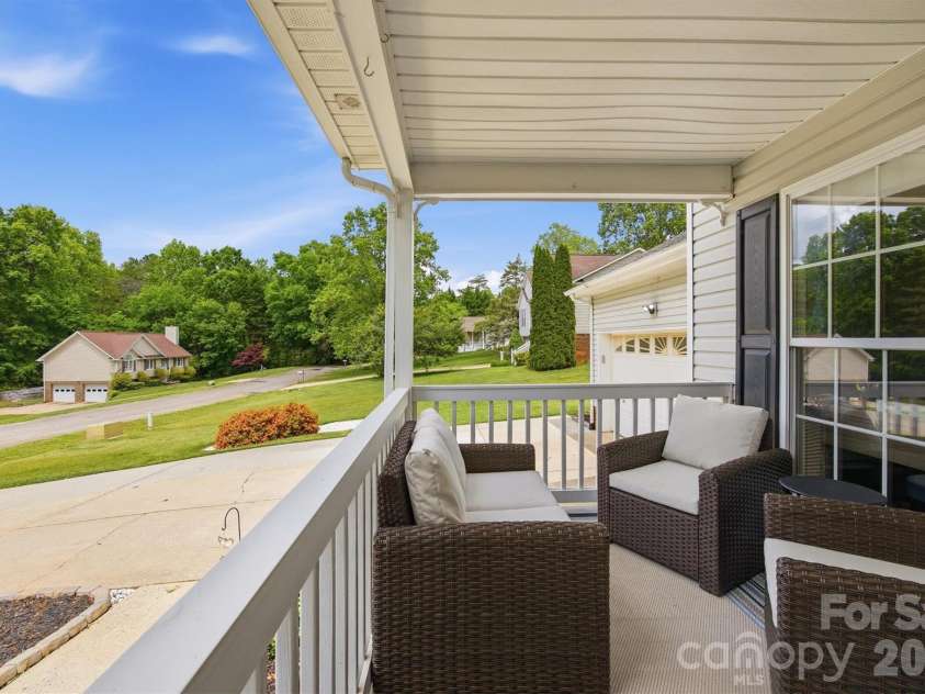 612 35th Street, Conover, NC 28613.  MLS# CAR4378180, YatesRealty ID 21322. Front Porch
