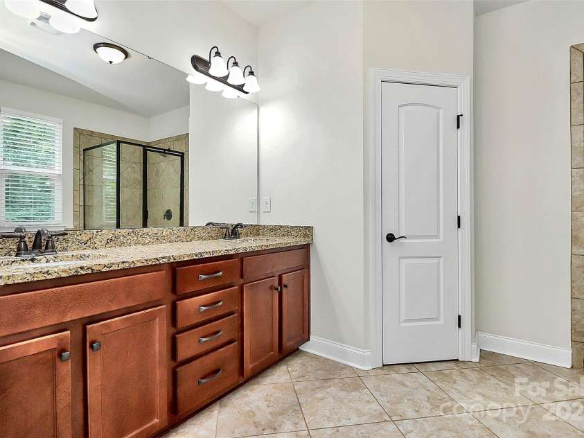 7011 Hyde Park Drive, Indian Trail, NC 28079.  MLS# CAR4268661, YatesRealty ID 21323. 