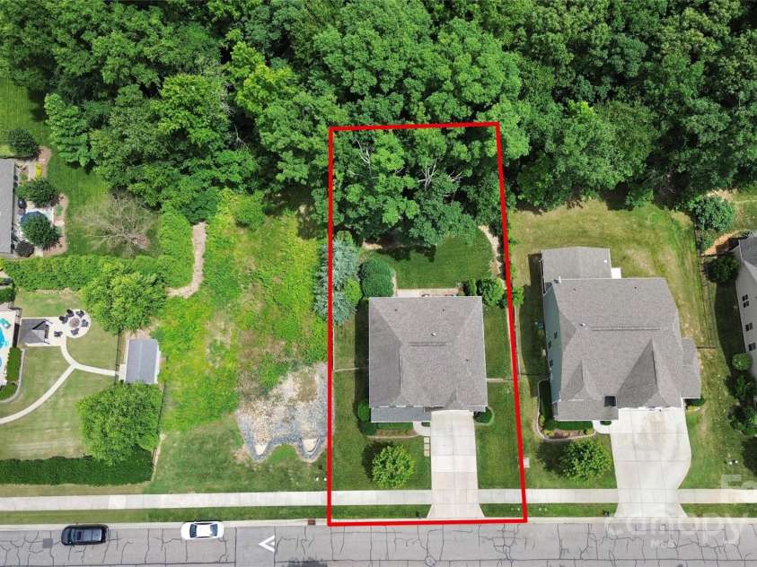 7011 Hyde Park Drive, Indian Trail, NC 28079.  MLS# CAR4268661, YatesRealty ID 21323. 