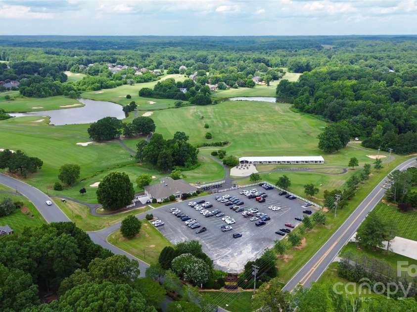 7011 Hyde Park Drive, Indian Trail, NC 28079.  MLS# CAR4268661, YatesRealty ID 21323. 