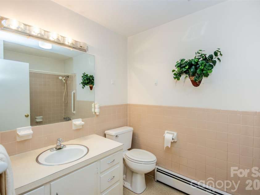 262 Beulah Road, Statesville, NC 28677.  MLS# CAR4379239, YatesRealty ID 21326. 