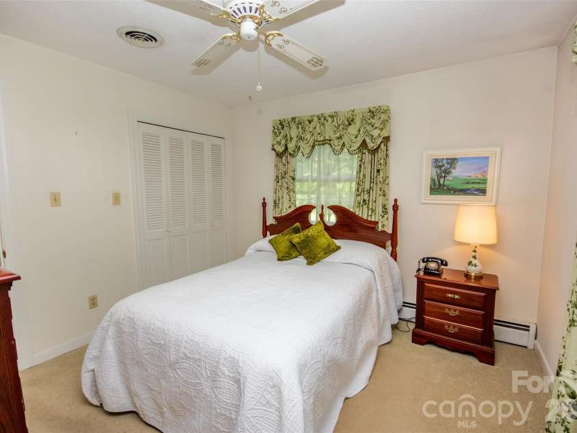 262 Beulah Road, Statesville, NC 28677.  MLS# CAR4379239, YatesRealty ID 21326. 