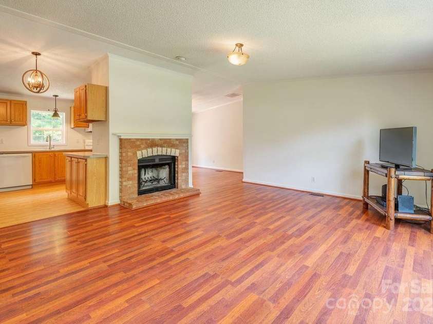 27 Jackson Cove Road, Leicester, NC 28748.  MLS# CAR4266959, YatesRealty ID 21326. 