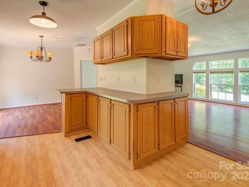 27 Jackson Cove Road, Leicester, NC 28748.  MLS# CAR4266959, YatesRealty ID 21326. 