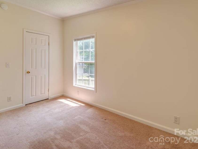 27 Jackson Cove Road, Leicester, NC 28748.  MLS# CAR4266959, YatesRealty ID 21326. 