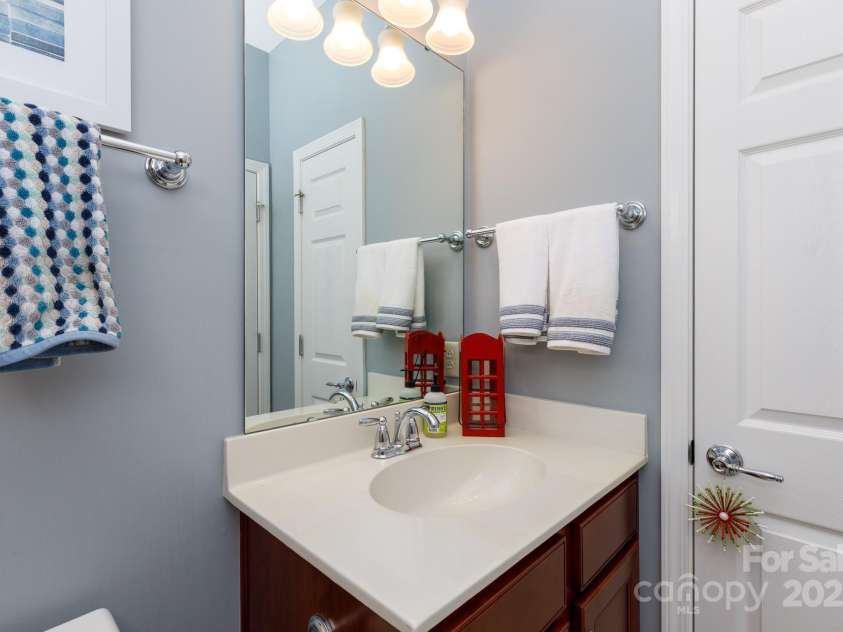 52538 Winchester Street, Fort Mill, SC 29707.  MLS# CAR4252112, YatesRealty ID 21329. 