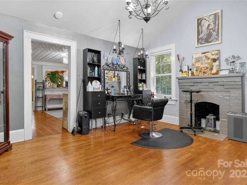 19428 Zion Avenue, Cornelius, NC 28031.  MLS# CAR4314350, YatesRealty ID 2133. 