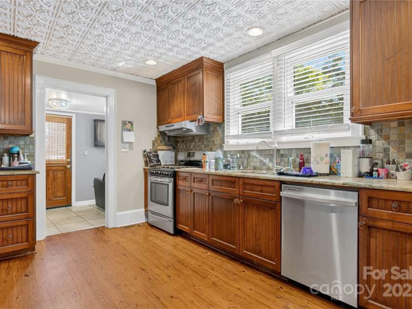 19428 Zion Avenue, Cornelius, NC 28031.  MLS# CAR4314350, YatesRealty ID 2133. 