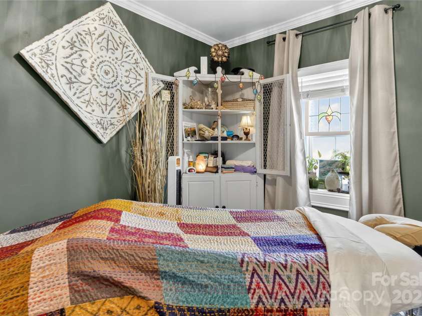 19428 Zion Avenue, Cornelius, NC 28031.  MLS# CAR4314350, YatesRealty ID 2133. 