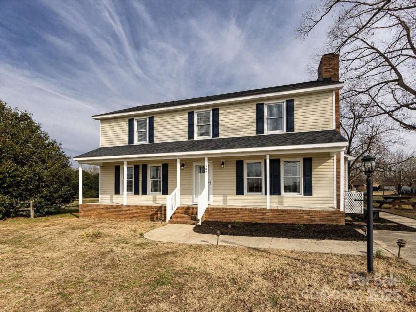 509 Baucom Deese Road, Monroe, NC 28110.  MLS# CAR4216505, YatesRealty ID 2133. 