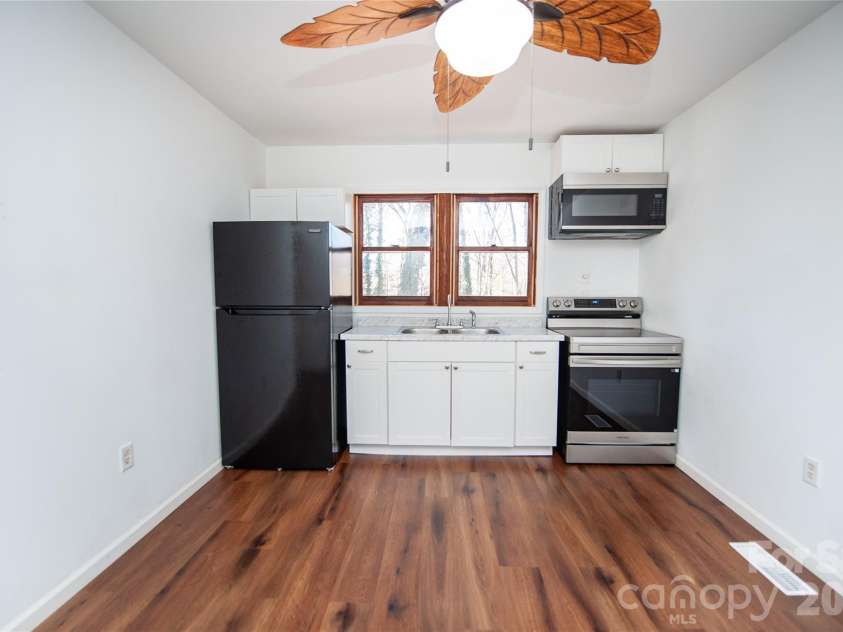 96 Jackson Street Extension, Tryon, NC 28782.  MLS# CAR4335626, YatesRealty ID 2133. 