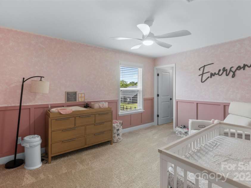 14116 Glaswick Drive, Charlotte, NC 28278.  MLS# CAR4271407, YatesRealty ID 21330. 