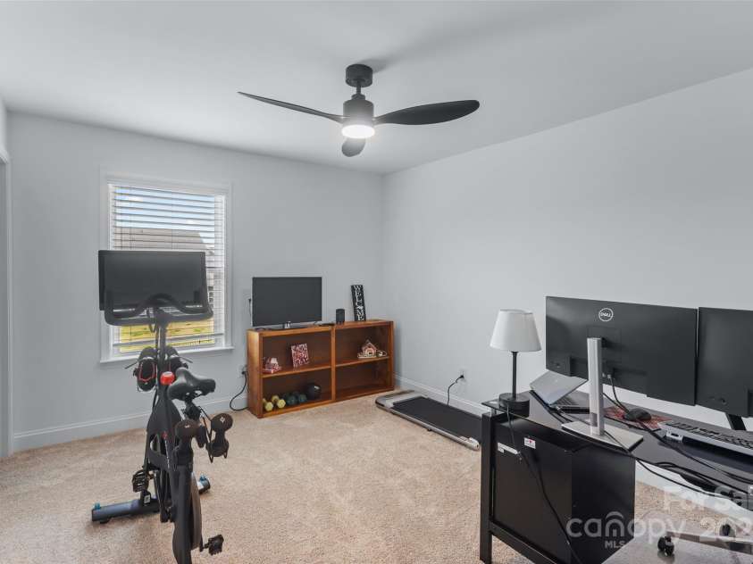 14116 Glaswick Drive, Charlotte, NC 28278.  MLS# CAR4271407, YatesRealty ID 21330. 