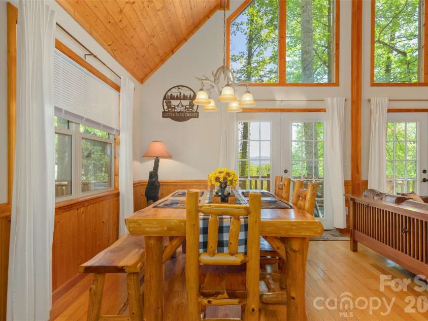 1095 Big Rockys Road, Bryson City, NC 28713.  MLS# CAR4376352, YatesRealty ID 21331. 