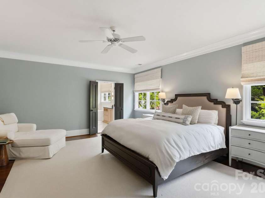 2012 Harris Road, Charlotte, NC 28211.  MLS# CAR4377755, YatesRealty ID 21333. 