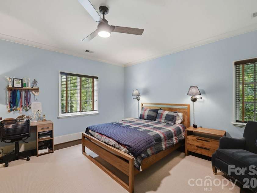 2012 Harris Road, Charlotte, NC 28211.  MLS# CAR4377755, YatesRealty ID 21333. 