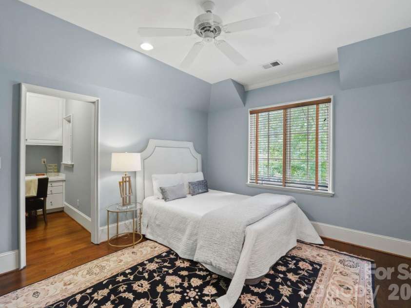 2012 Harris Road, Charlotte, NC 28211.  MLS# CAR4377755, YatesRealty ID 21333. 