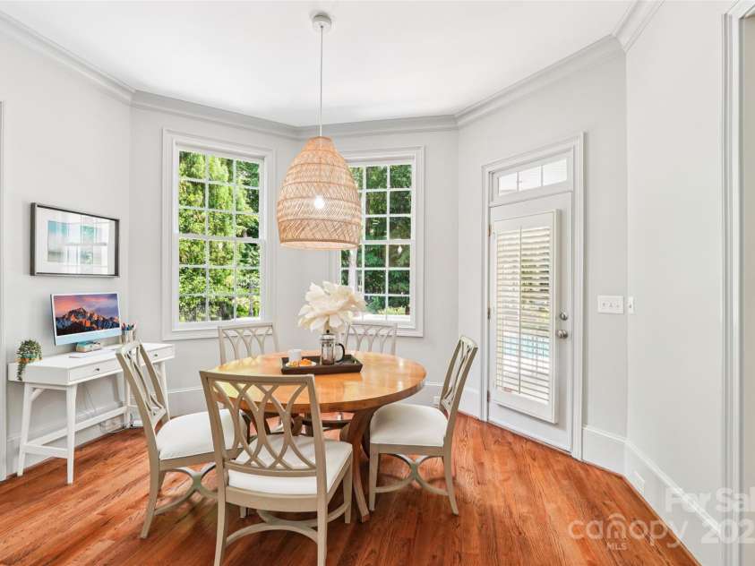 3327 Lakeside Drive, Charlotte, NC 28270.  MLS# CAR4264251, YatesRealty ID 21334. 