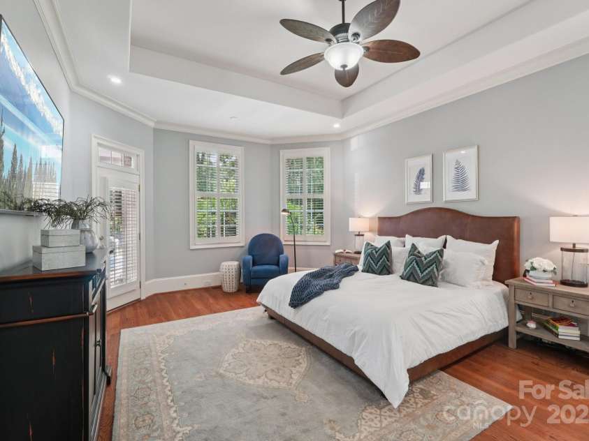 3327 Lakeside Drive, Charlotte, NC 28270.  MLS# CAR4264251, YatesRealty ID 21334. 