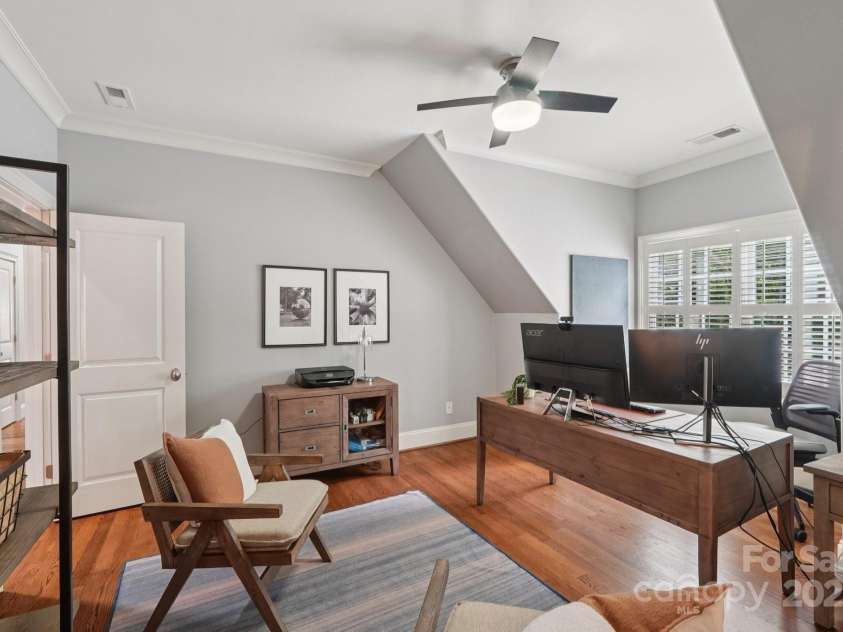 3327 Lakeside Drive, Charlotte, NC 28270.  MLS# CAR4264251, YatesRealty ID 21334. 