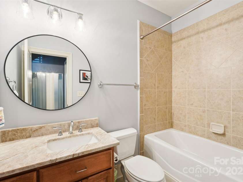 3327 Lakeside Drive, Charlotte, NC 28270.  MLS# CAR4264251, YatesRealty ID 21334. 