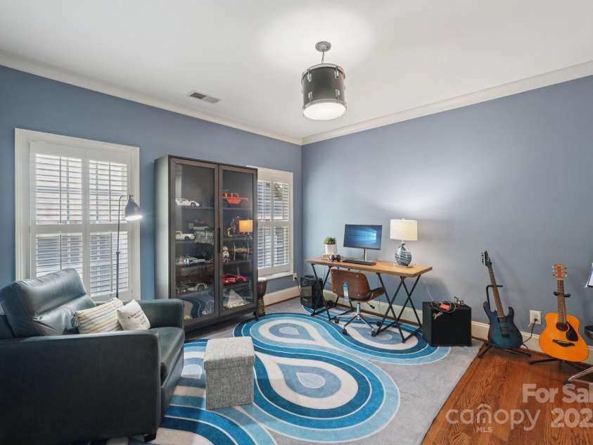 3327 Lakeside Drive, Charlotte, NC 28270.  MLS# CAR4264251, YatesRealty ID 21334. 