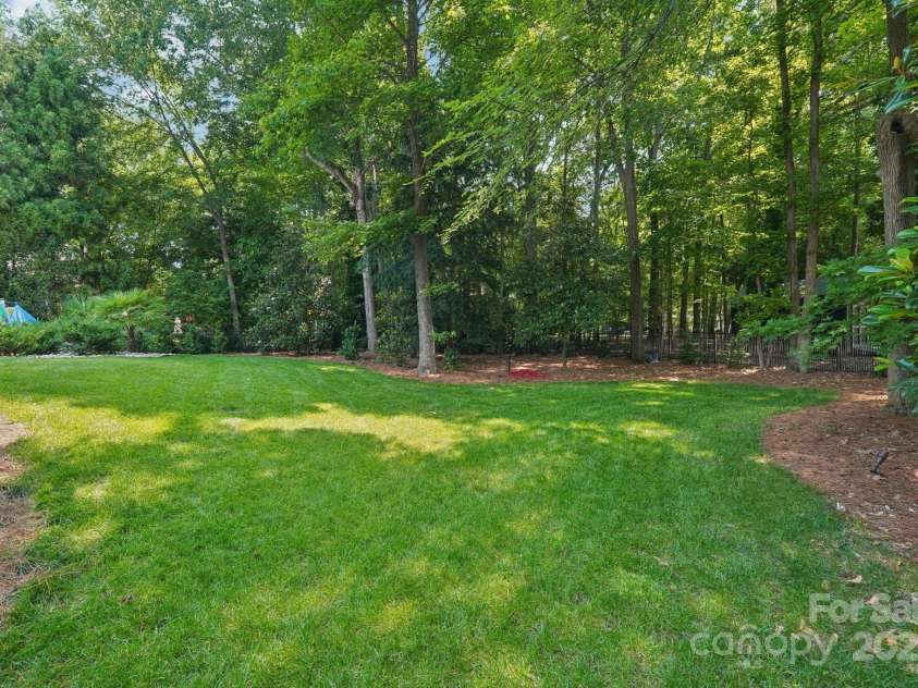 3327 Lakeside Drive, Charlotte, NC 28270.  MLS# CAR4264251, YatesRealty ID 21334. 
