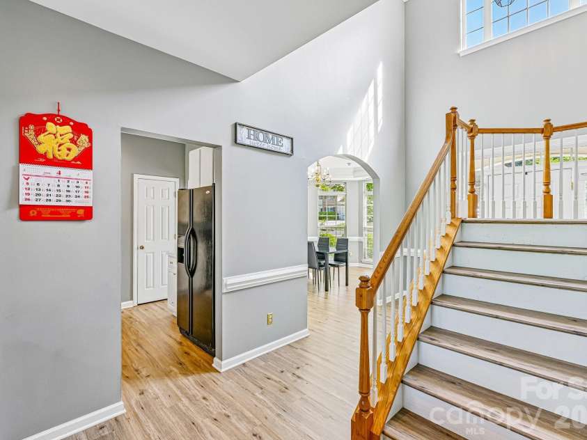 5755 Cambridge Bay Drive, Charlotte, NC 28269.  MLS# CAR4378260, YatesRealty ID 21334. 