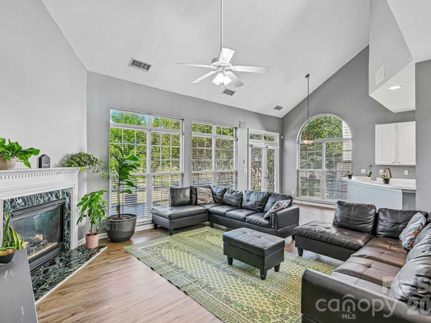 5755 Cambridge Bay Drive, Charlotte, NC 28269.  MLS# CAR4378260, YatesRealty ID 21334. 