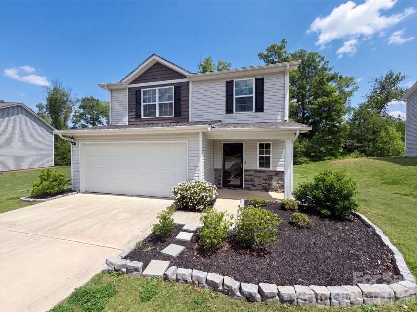 366 Frank Burns Way, Kings Mountain, NC 28086.  MLS# CAR4377221, YatesRealty ID 21335. 