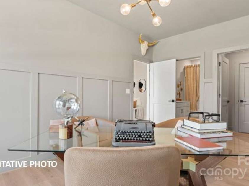 732 Falling Oak Alley, Huntersville, NC 28078.  MLS# CAR4271845, YatesRealty ID 21335. 