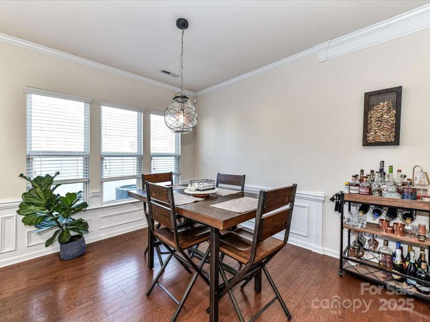 2240 Kensington Station Parkway, Charlotte, NC 28210.  MLS# CAR4240650, YatesRealty ID 21336. 