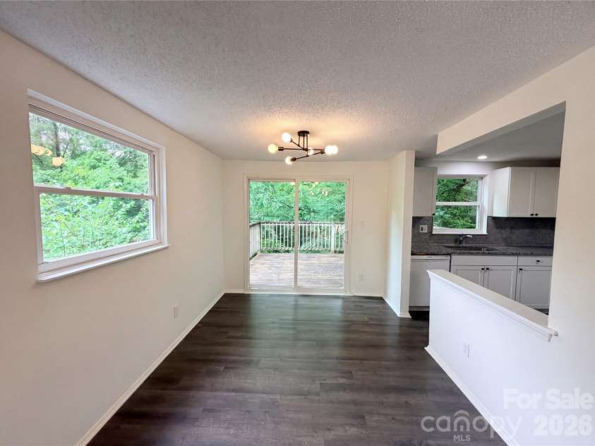 8435 Othello Place, Charlotte, NC 28227.  MLS# CAR4376957, YatesRealty ID 21336. 