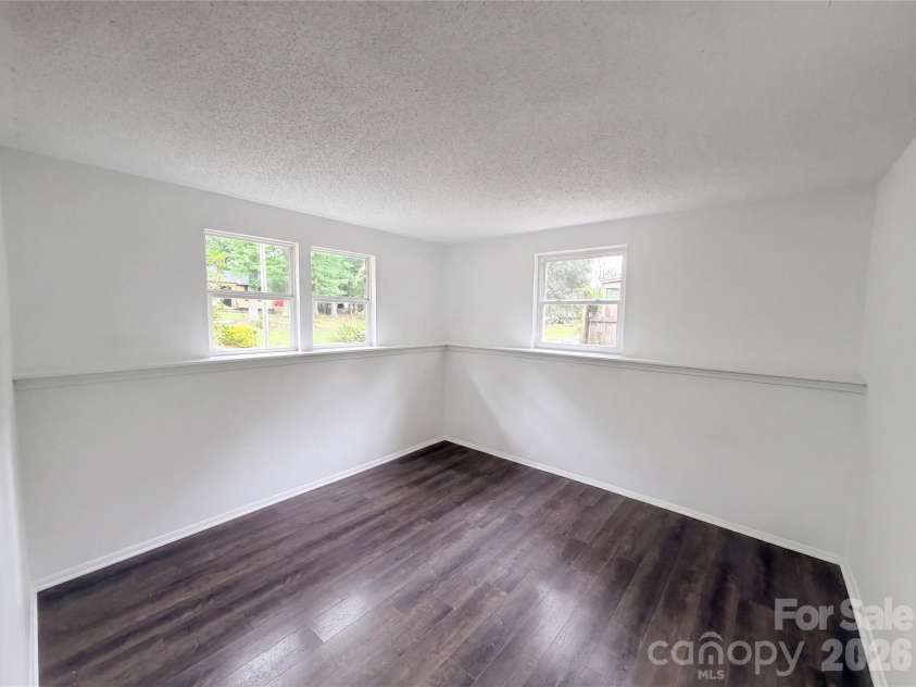 8435 Othello Place, Charlotte, NC 28227.  MLS# CAR4376957, YatesRealty ID 21336. 