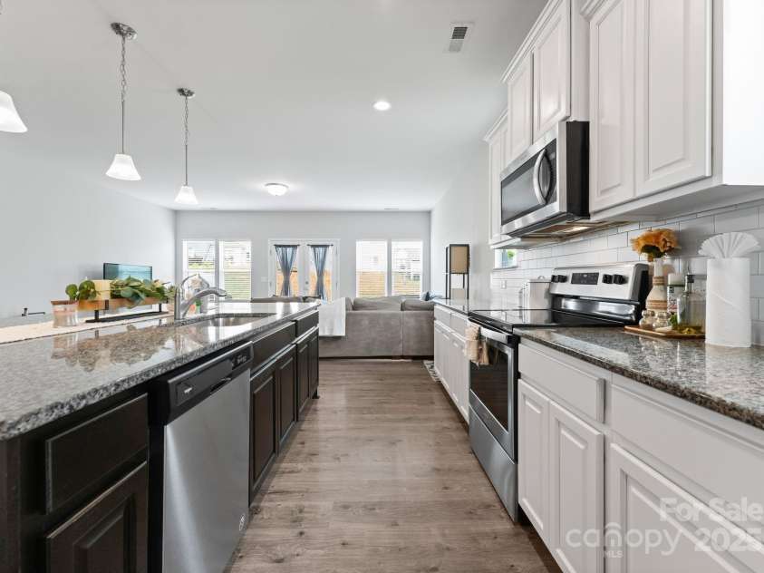 204 Fesperman Circle, Troutman, NC 28166.  MLS# CAR4267066, YatesRealty ID 21337. 