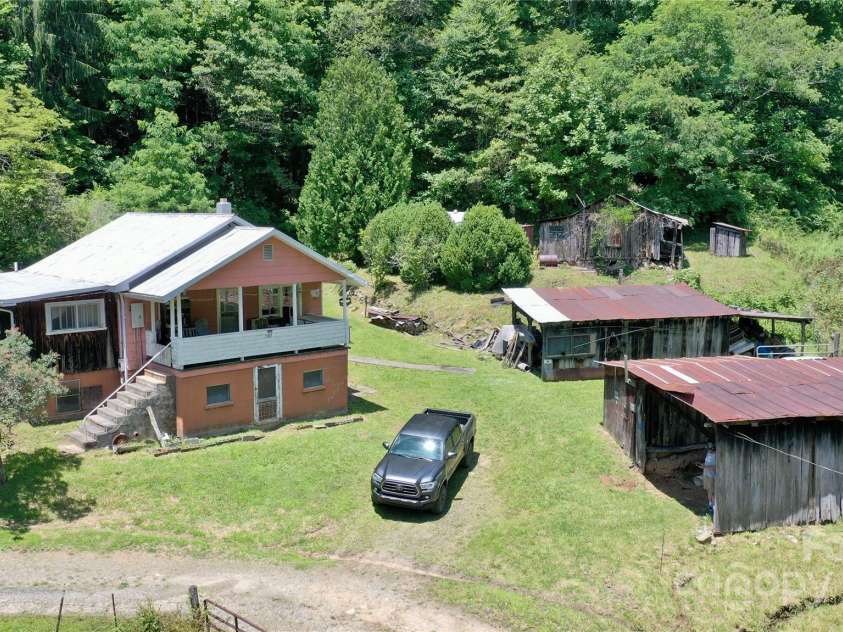 2087 Henry Road, Sylva, NC 28779.  MLS# CAR4273854, YatesRealty ID 21338. 