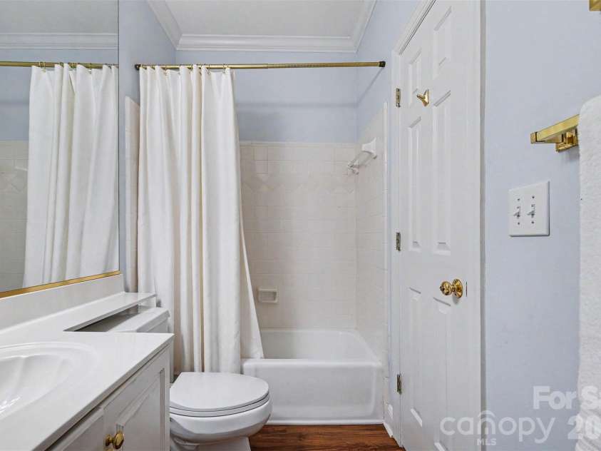 18726 Nautical Drive, Cornelius, NC 28031.  MLS# CAR4379881, YatesRealty ID 21339. 