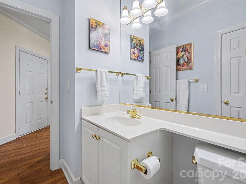 18726 Nautical Drive, Cornelius, NC 28031.  MLS# CAR4379881, YatesRealty ID 21339. 