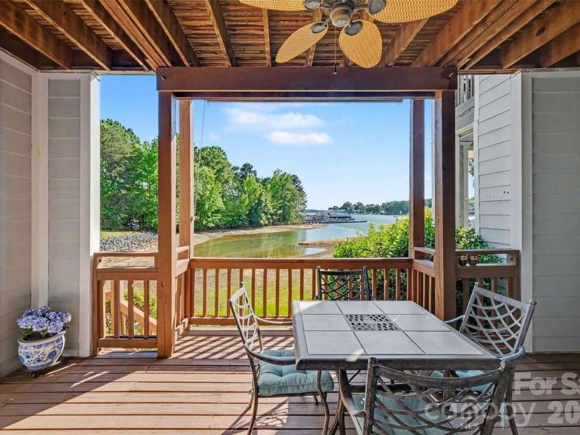 18726 Nautical Drive, Cornelius, NC 28031.  MLS# CAR4379881, YatesRealty ID 21339. 