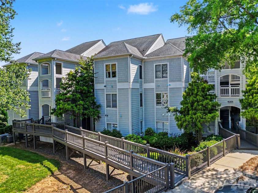 18726 Nautical Drive, Cornelius, NC 28031.  MLS# CAR4379881, YatesRealty ID 21339. 