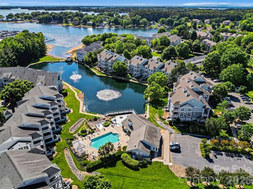 18726 Nautical Drive, Cornelius, NC 28031.  MLS# CAR4379881, YatesRealty ID 21339. 
