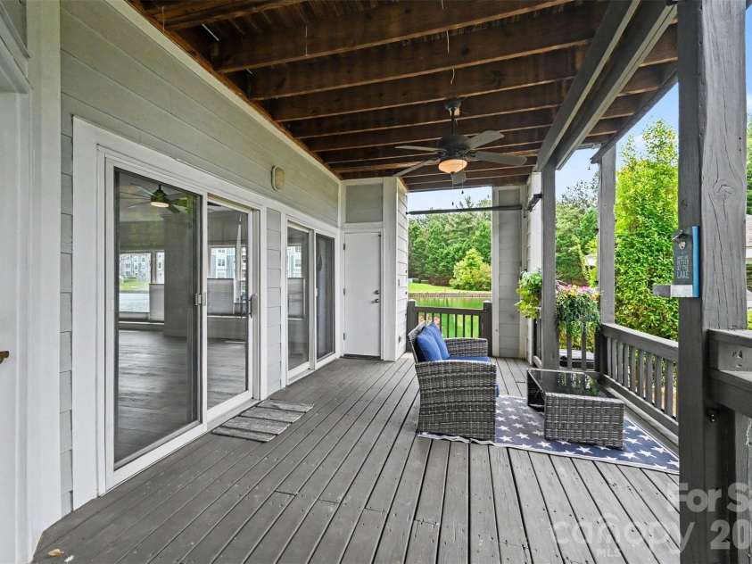 18726 Nautical Drive, Cornelius, NC 28031.  MLS# CAR4396912, YatesRealty ID 21339. 