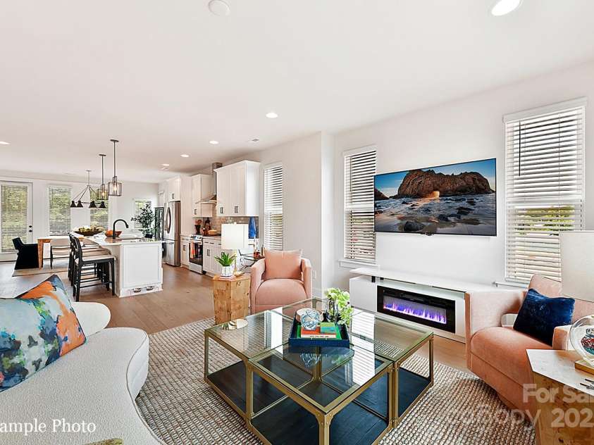 3006 Khan Park Drive, Charlotte, NC 28206.  MLS# CAR4273906, YatesRealty ID 21339. 