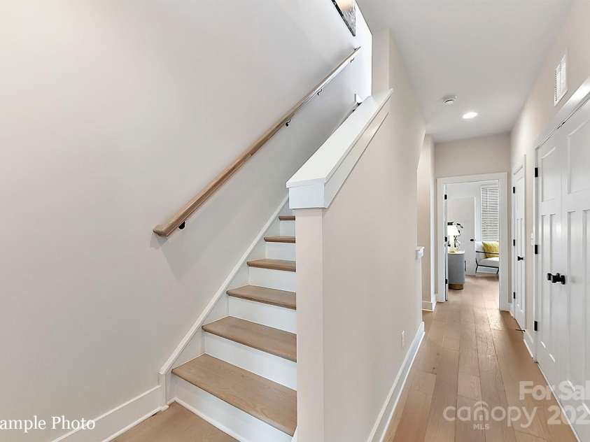 3006 Khan Park Drive, Charlotte, NC 28206.  MLS# CAR4273906, YatesRealty ID 21339. 